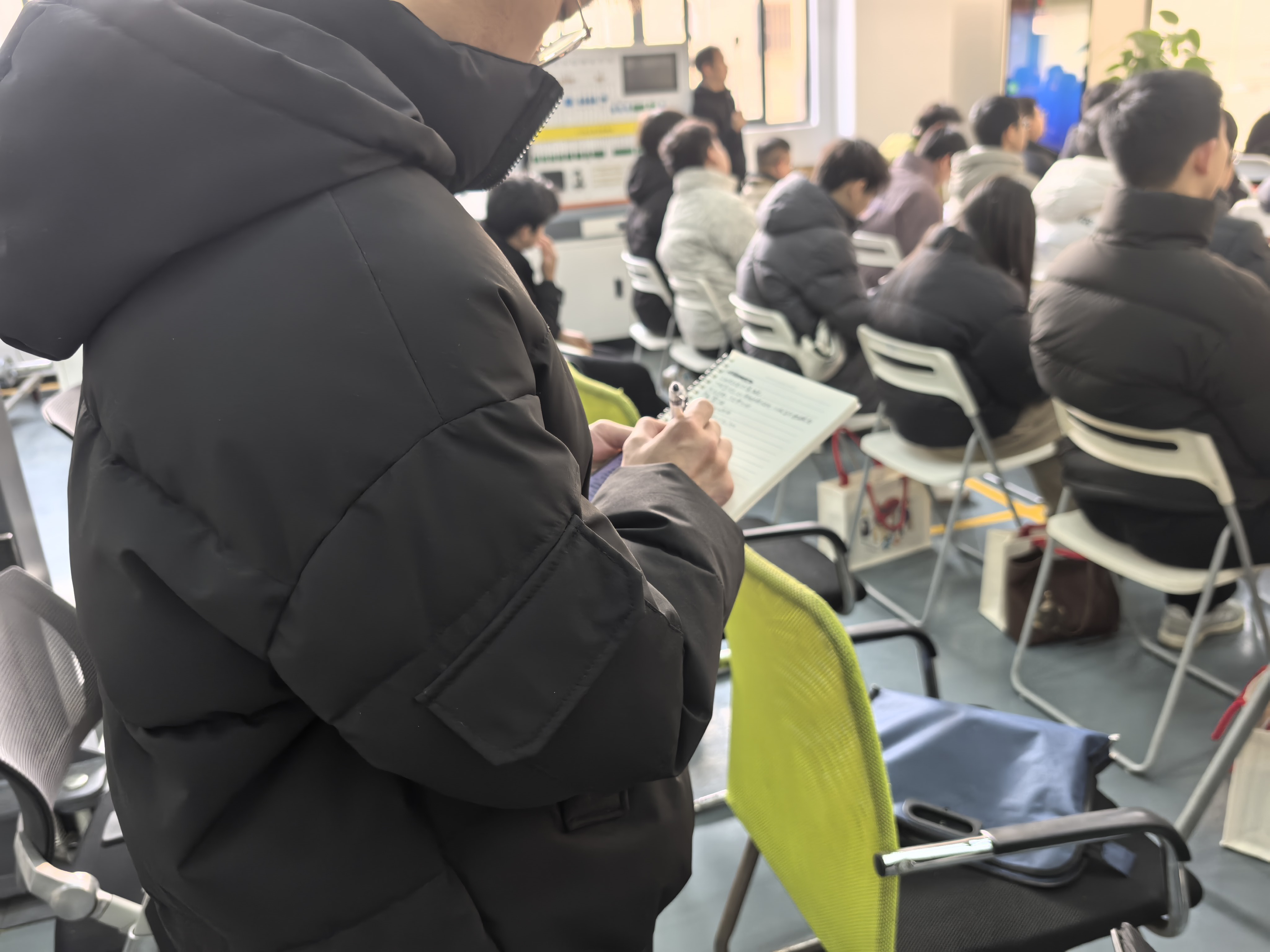 1768198104246020326.jpg 7dc32dd7984f323c9048fb01d5905ff6.jpg