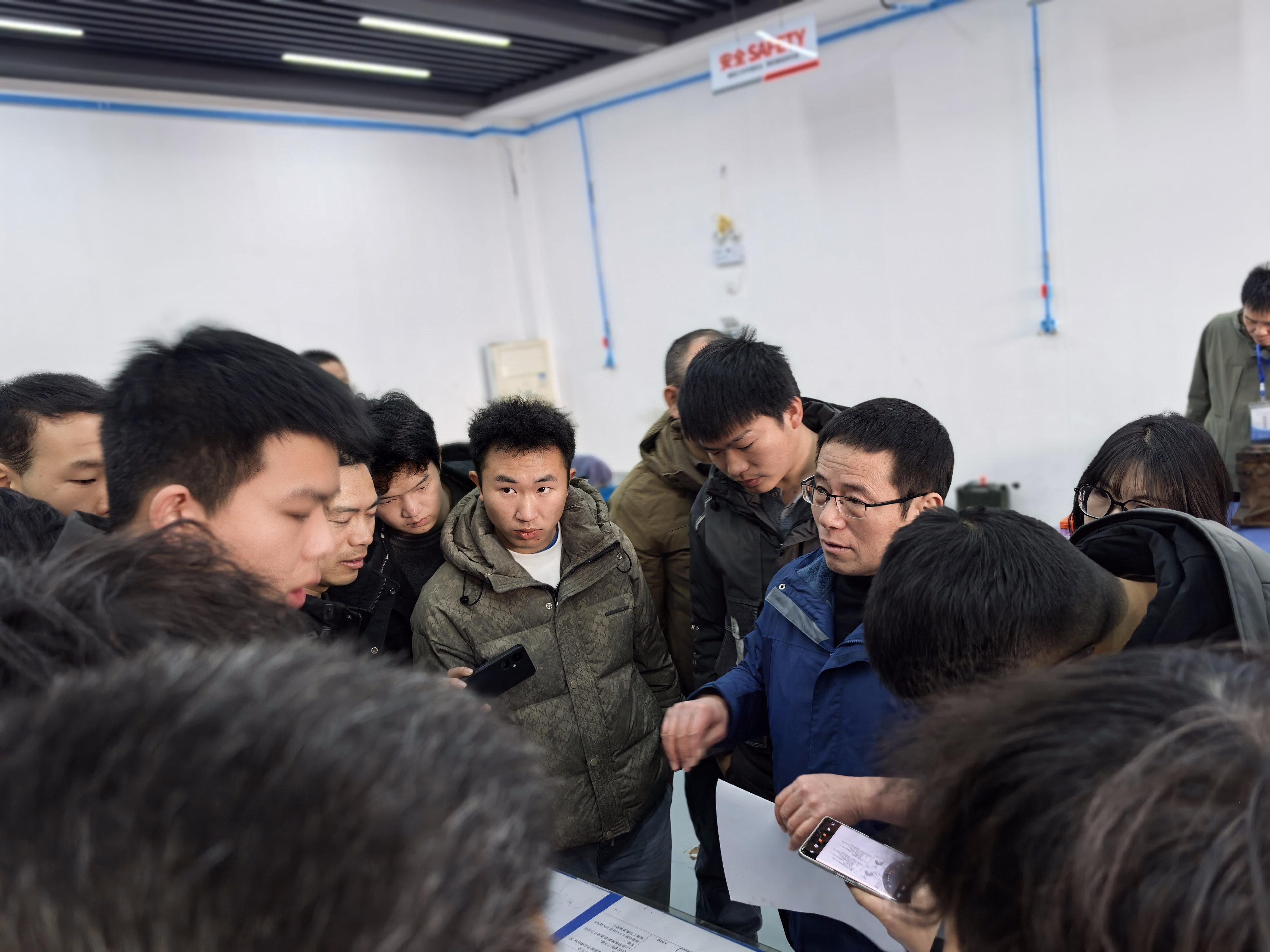 1768198128632048824.jpg 5404987cbcd80b65aa81a874d85a44db.jpg